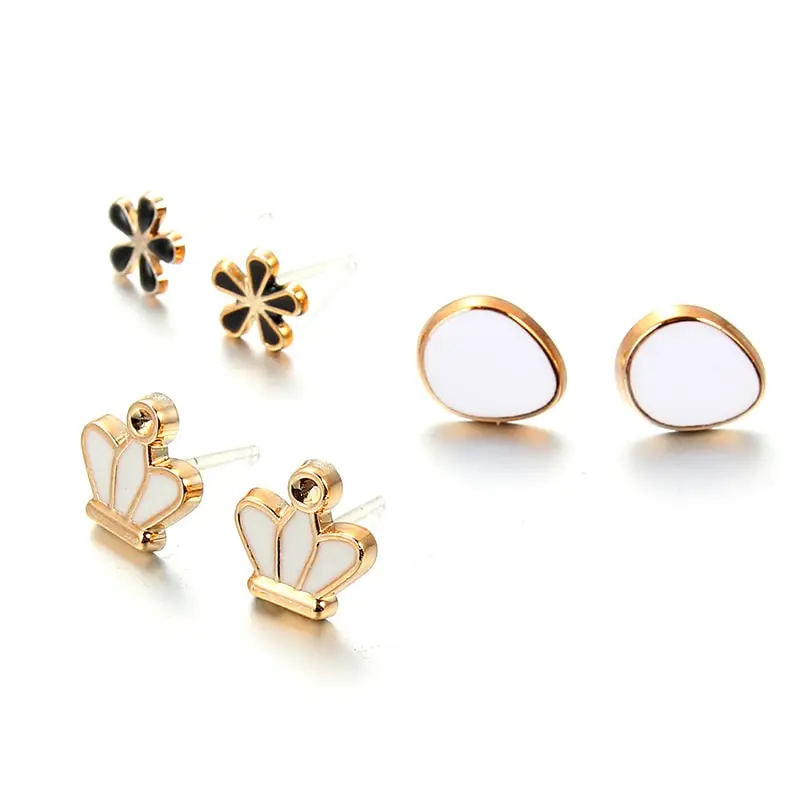 Buy 5 Pairs Mixed Styles White Black Ear rings tops studs and earrings drops latest designs at best price online in pakistan